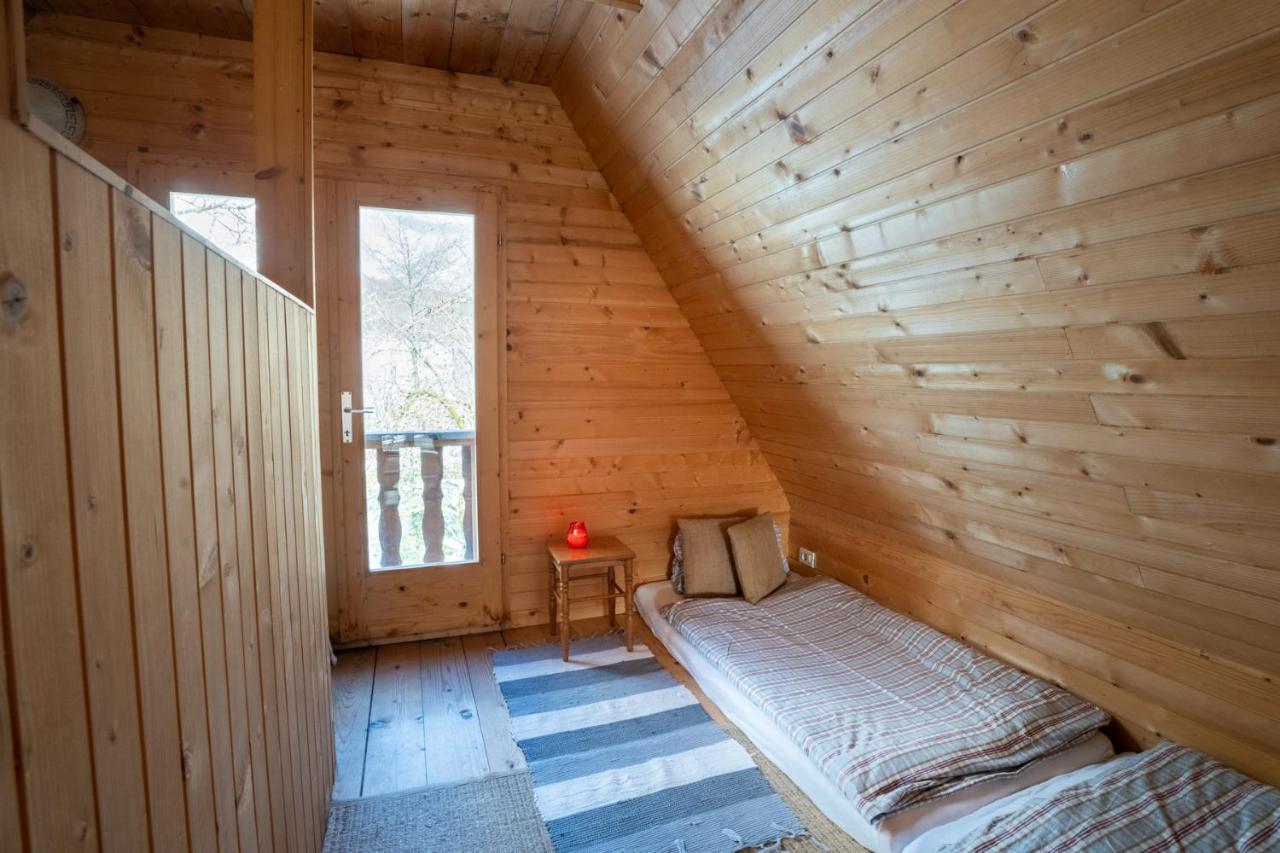 Bezgova Hisica Villa Bovec Buitenkant foto